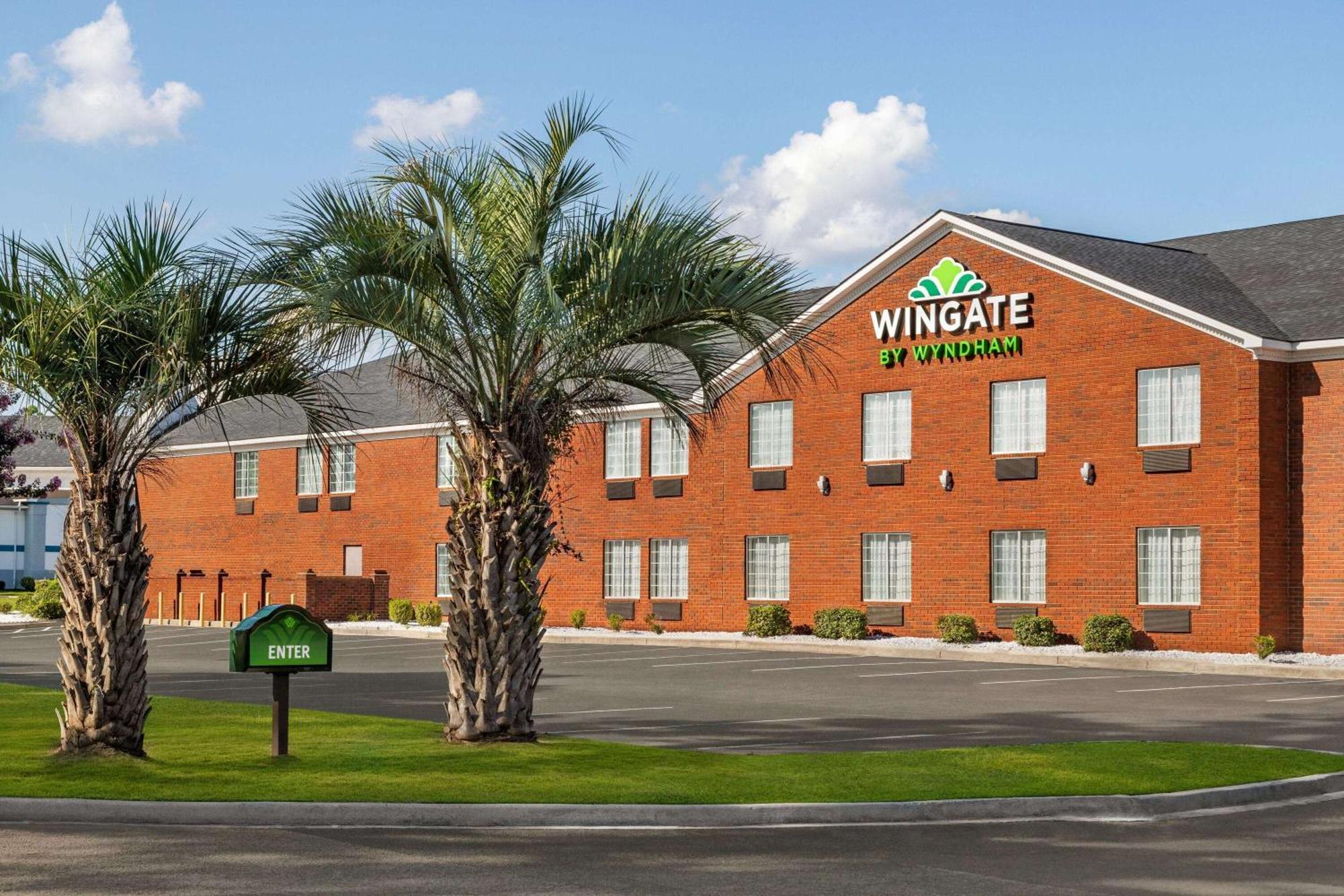Wingate By Wyndham Savannah I-95 North Hotel