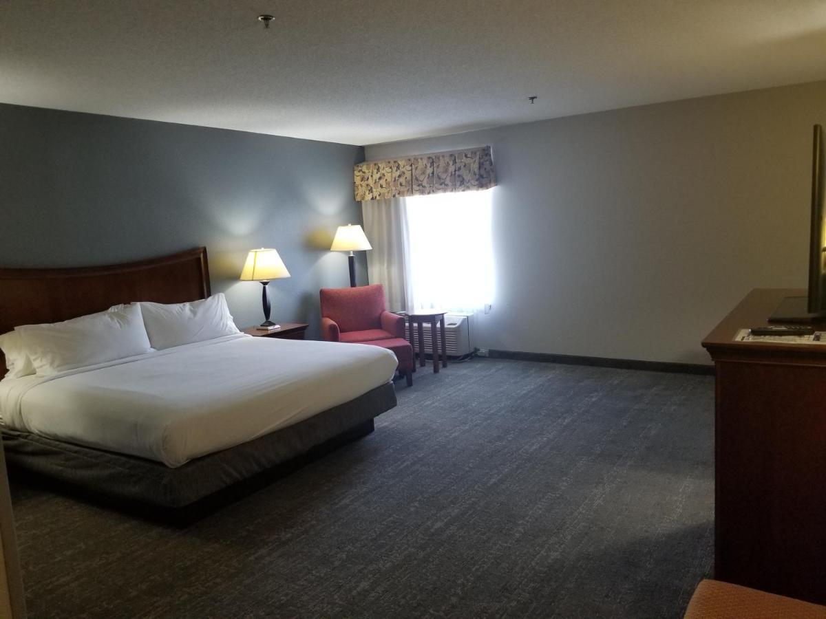 Wingate By Wyndham Savannah I-95 North Hotel 3*