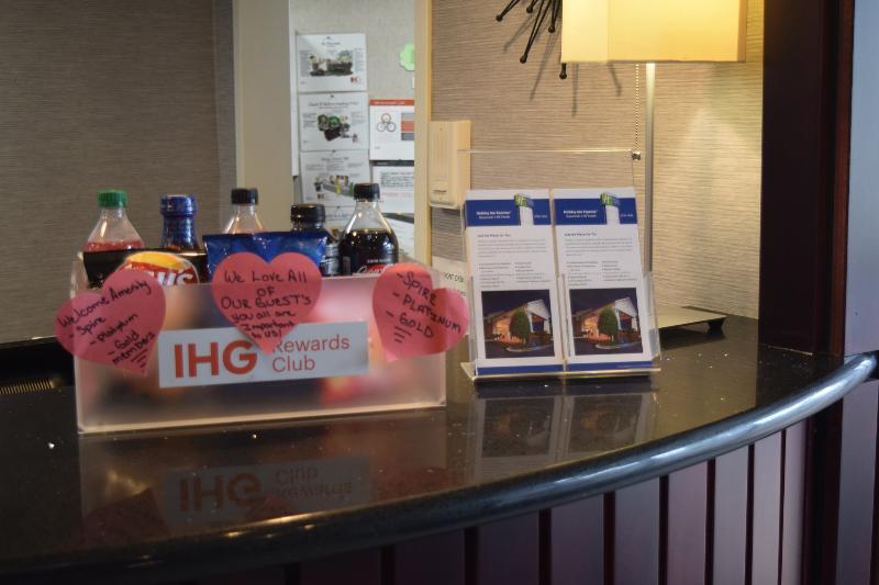Hotel Wingate By Wyndham Savannah I-95 North Port Wentworth