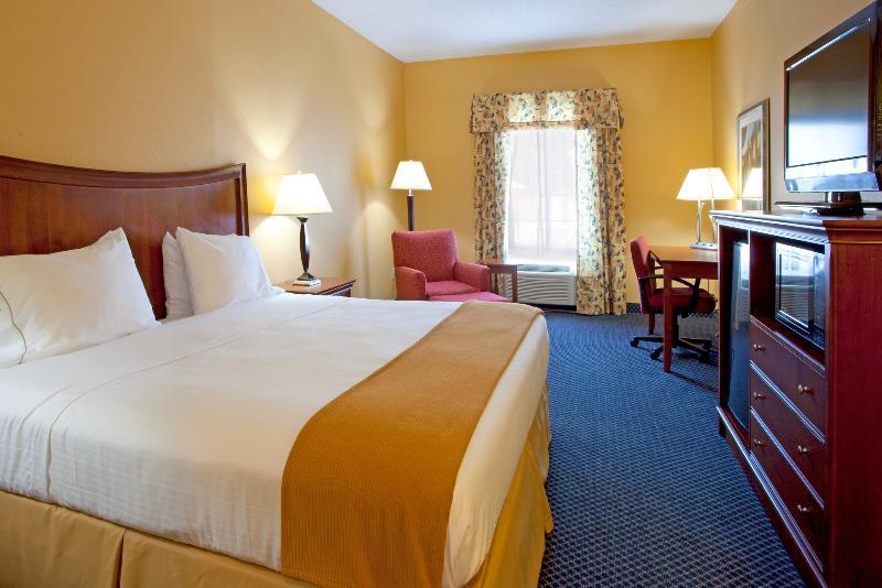 Hotel Wingate By Wyndham Savannah I-95 North 3*