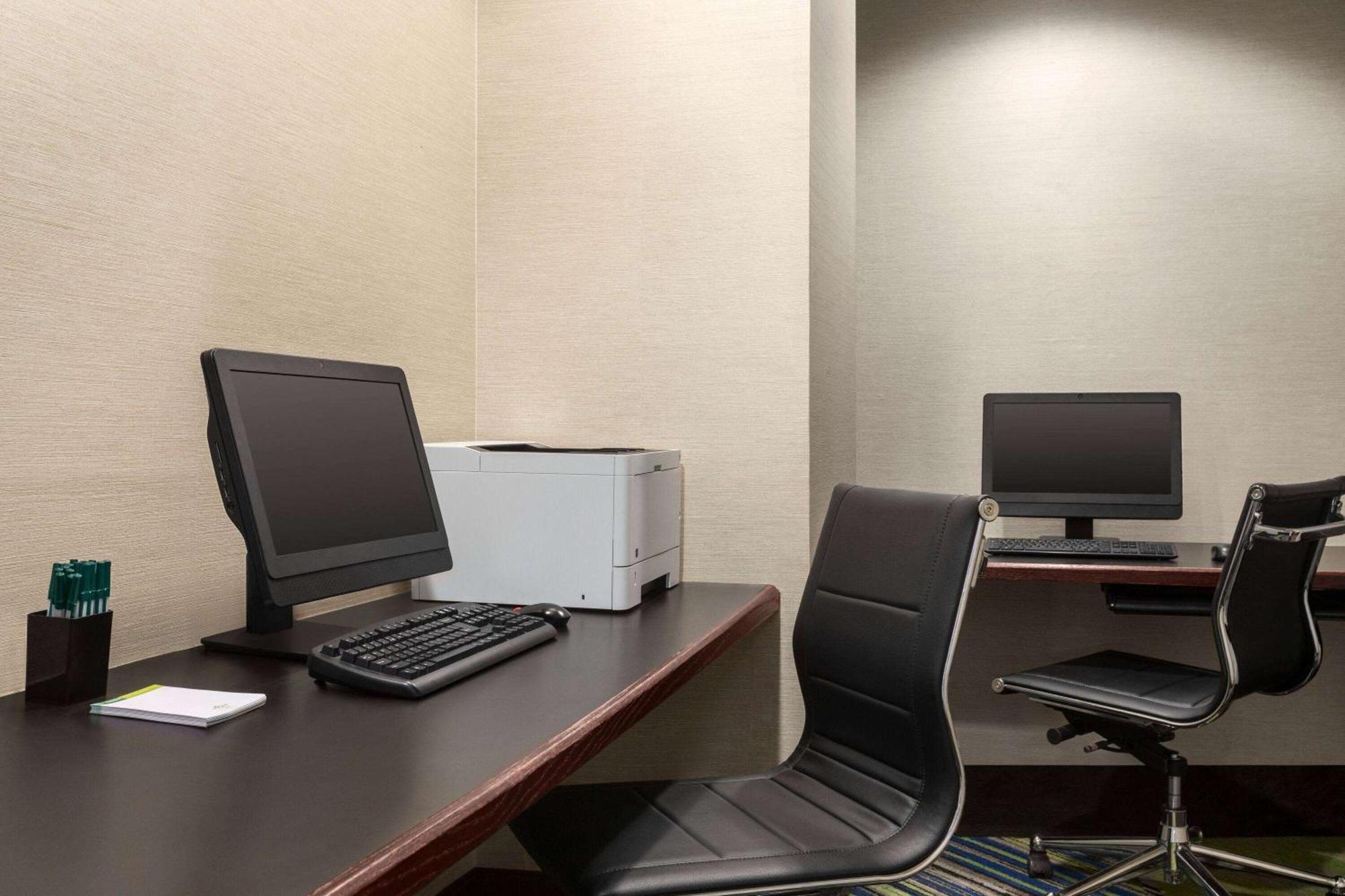 Wingate By Wyndham Savannah I-95 North 3*