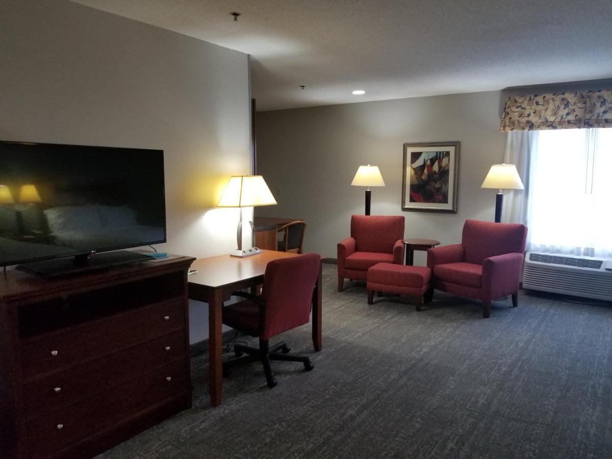Hotel Wingate By Wyndham Savannah I-95 North